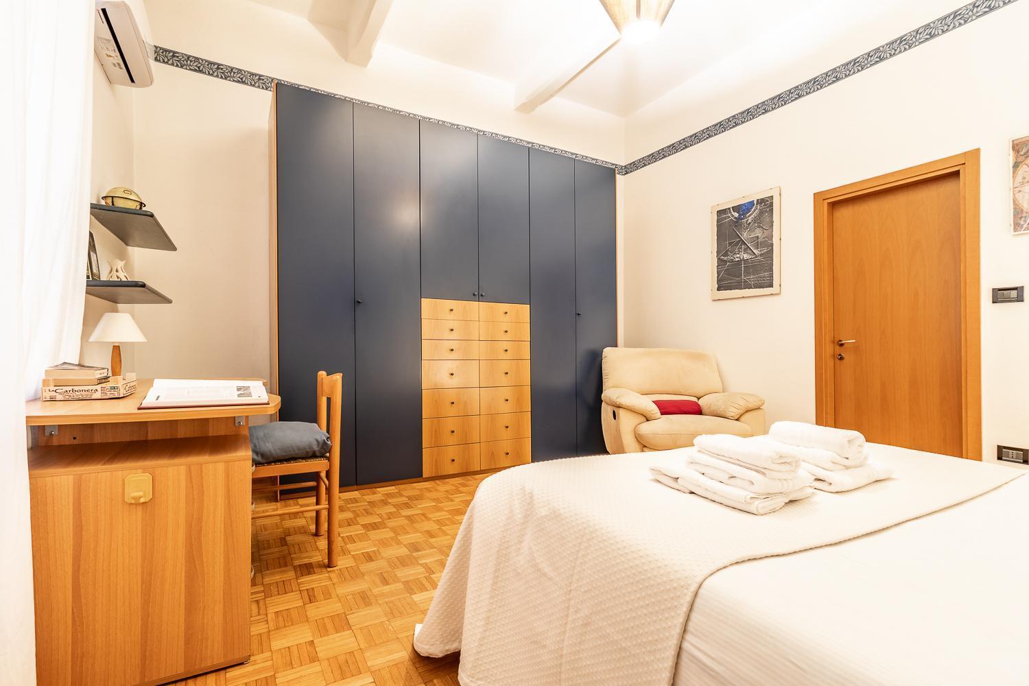 Spacious Apt With Kitchenette, Near Piazza Maggiore ボローニャ エクステリア 写真
